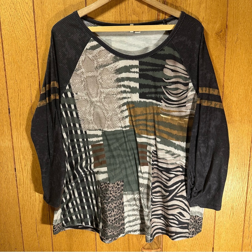 Patchwork Design Animal Print Long Sleeve Ribbed Top Size XL